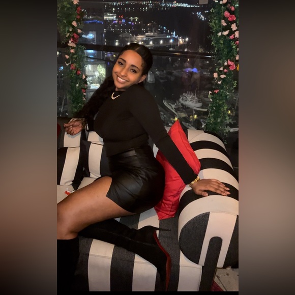 Meet your Posher, Haymanot - Picture 1 of 1